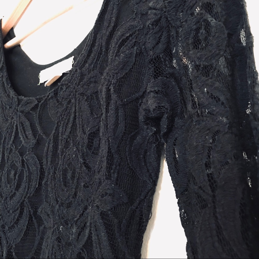 URBAN OUTFITTERS | BLACK LACE DRESS